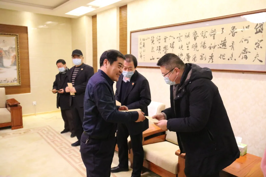检察送温暖 腊八暖人心——金昌市检察院副检察长陶积联一行走访慰问金川区检察院干警职工