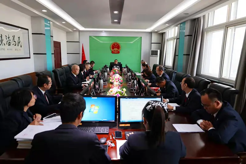 金昌市检察院代理检察长张建明依法列席市中级人民法院审委会