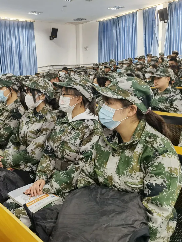 【法治宣传】防诈宣传进校园 反诈知识记心间
