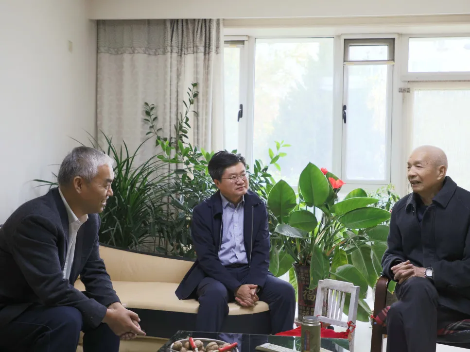 重阳敬桑榆 共叙检察情——金昌市检察院召开退休干部座谈会