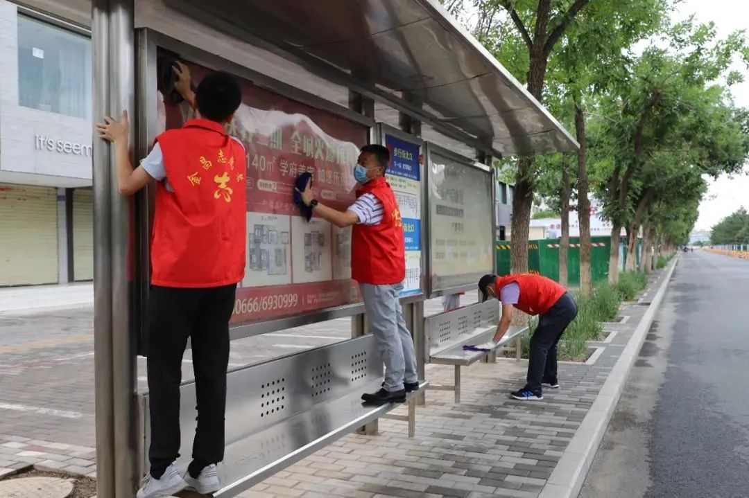 卫生清洁齐协力 助力创城我先行—金昌市检察院组织开展“逢六”志愿服务活动