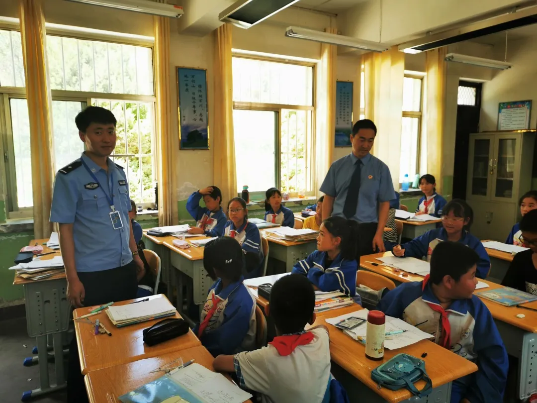【我为群众办实事】预防未成年人犯罪法治进校园之金川区宁远中学