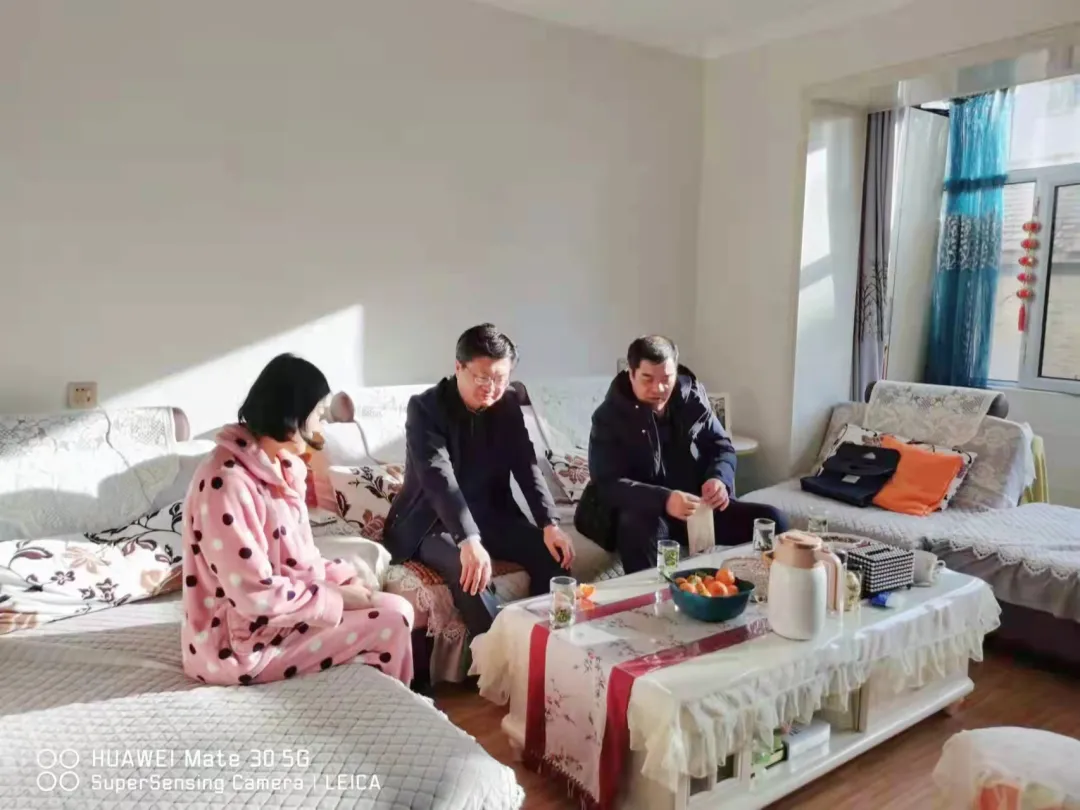 金昌市人民检察院开展春节前走访慰问活动